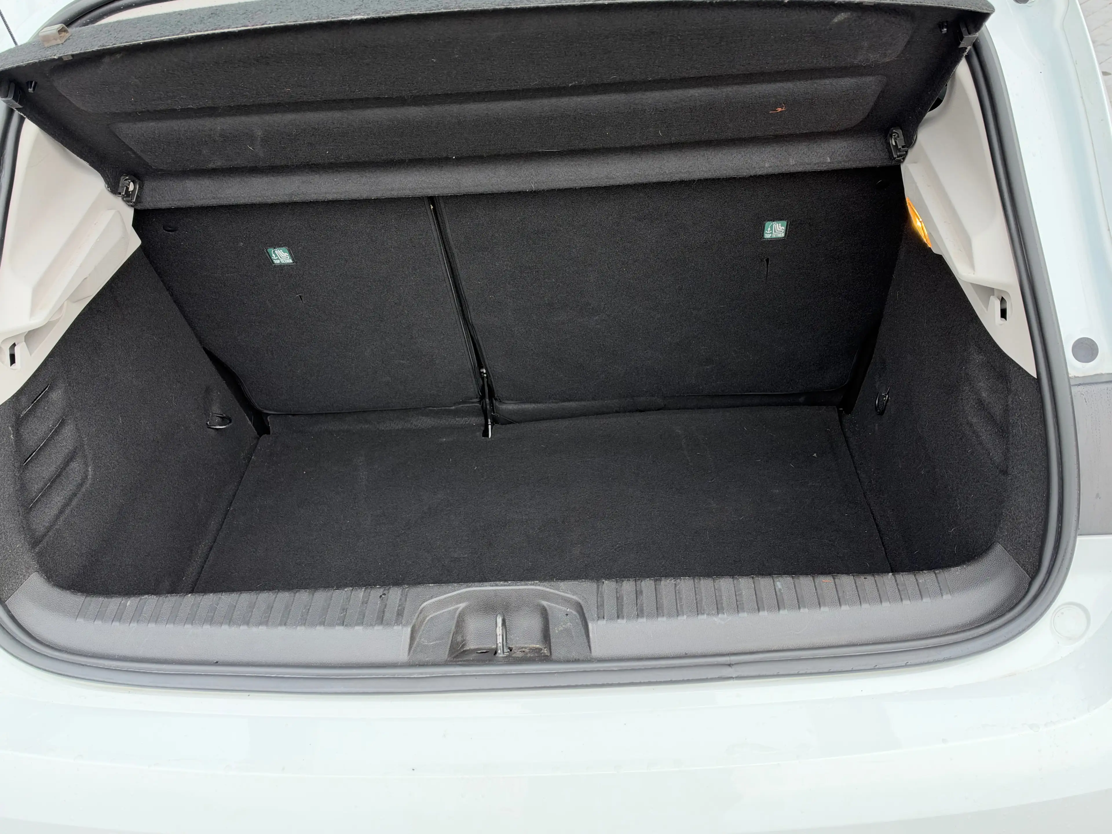 Renault Clio CarPlay - Carnet complet - Garantie 12 mois ! - Sièges chauffants - Air co — photo 15