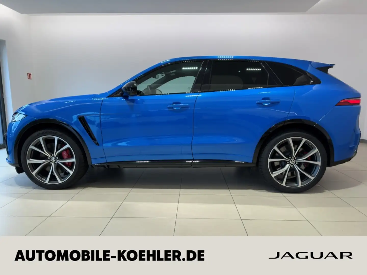 Jaguar F-Pace SVR P575 Edition PANODACH BLACK-PACK 22'' Blau - 1