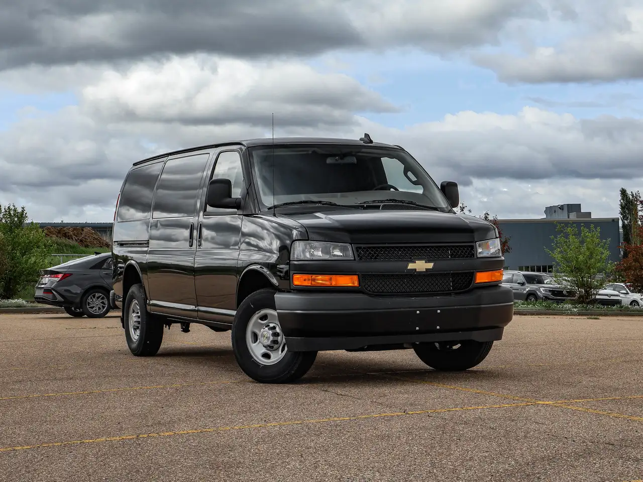 Chevrolet Express 2500 снимка Chevrolet Express 2500