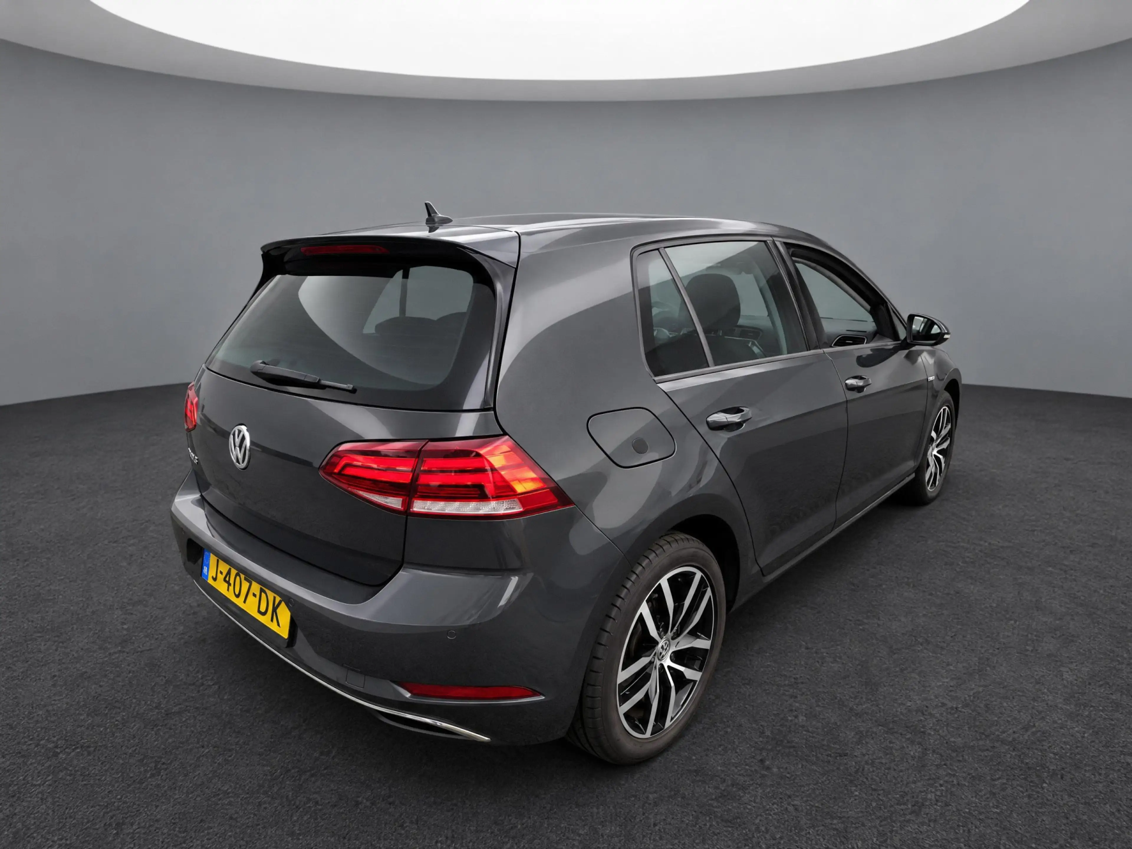 Volkswagen e-Golf E-DITION / Navigatie / App connect / Parkeersensor — photo 6