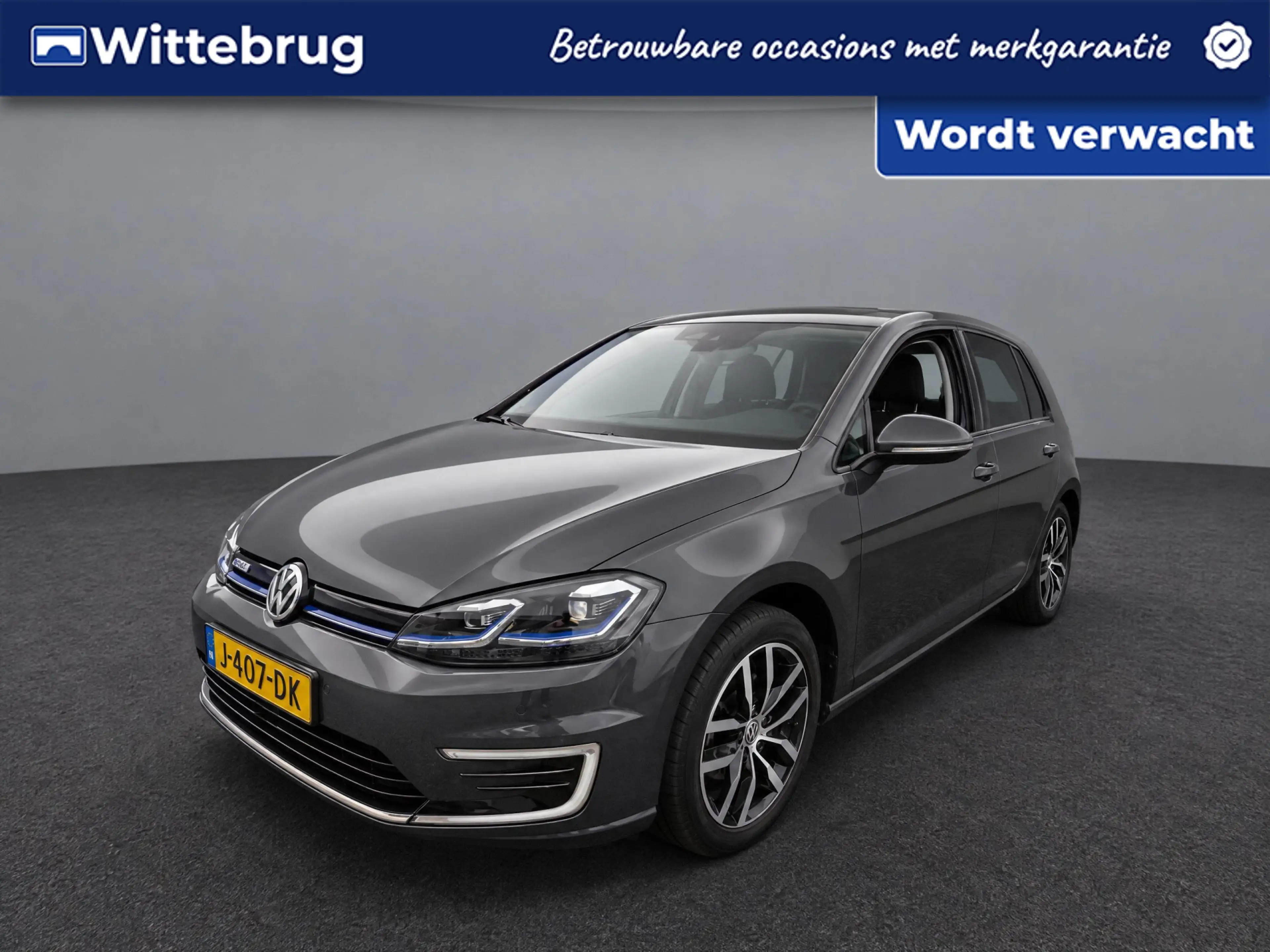 Volkswagen e-Golf E-DITION / Navigatie / App connect / Parkeersensor