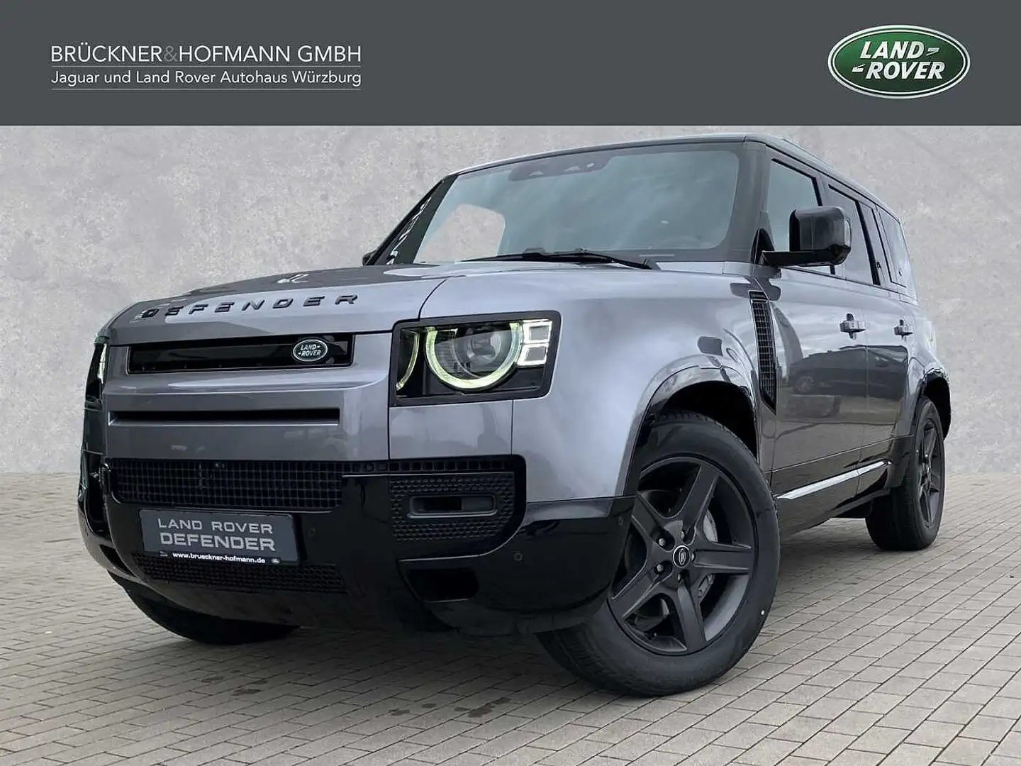 Land Rover Defender 110 D300 X-Dynamic SE AHK / Pano Grau - 1