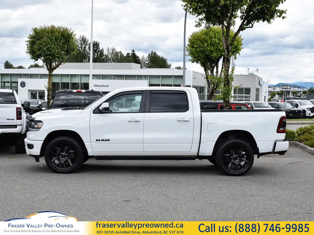 RAM 1500 снимка RAM 1500