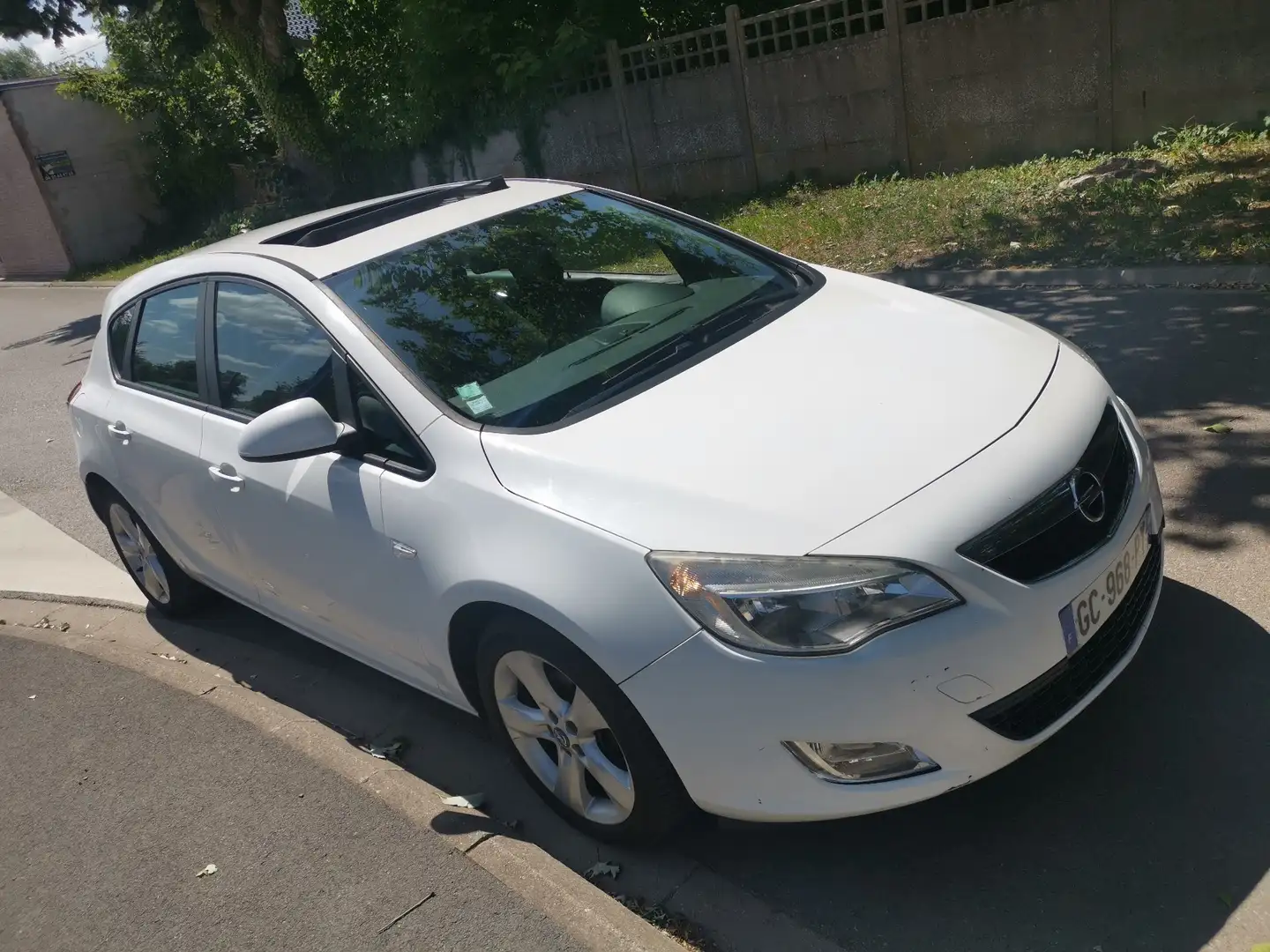 Opel Astra AFFAIRES 1.3 CDTI 95 CH ECOFLEX START/STOP PACK CL - 2