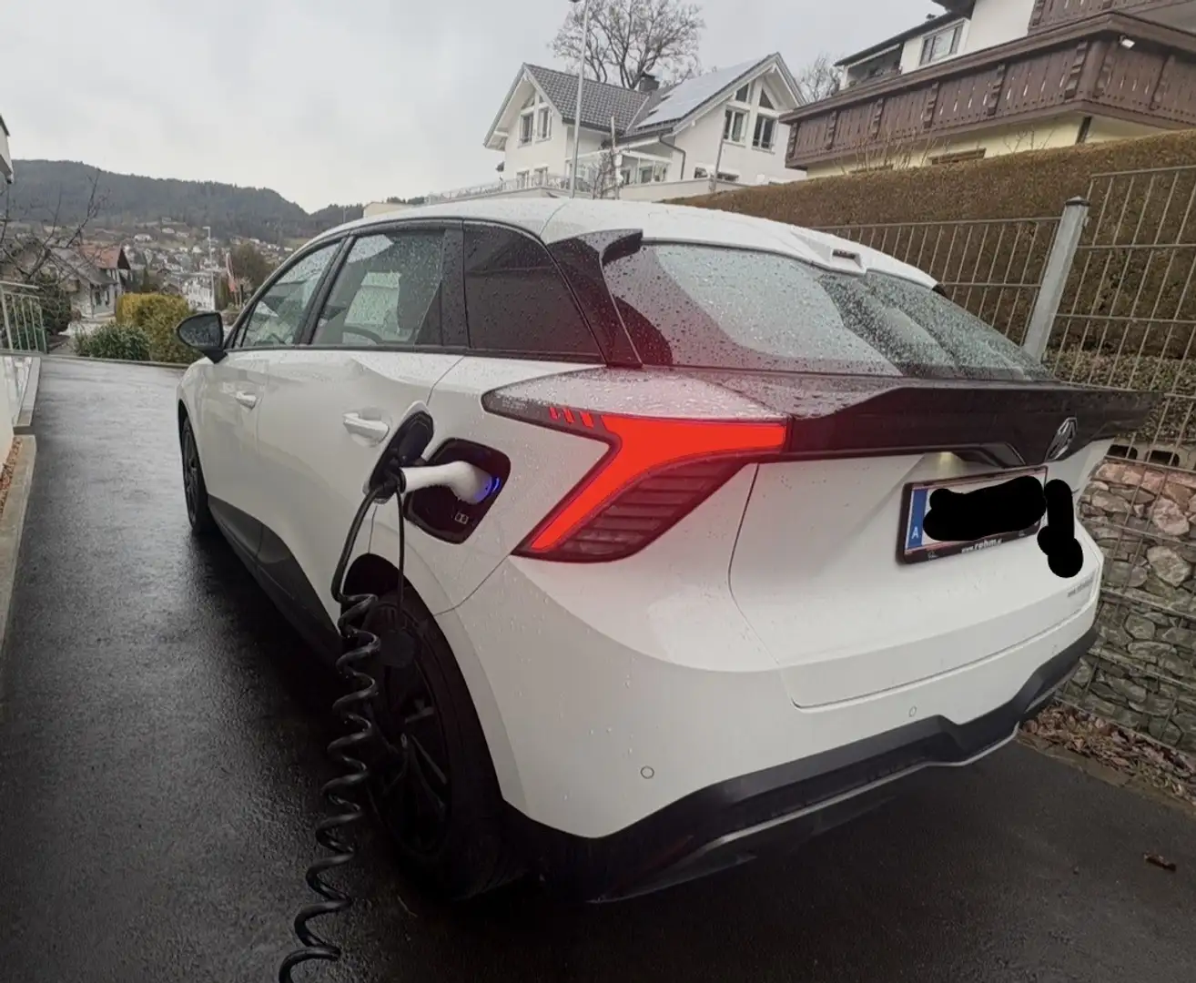 MG MG4 MG4 EV 51 kWh Standard Standard Weiß - 2