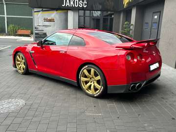 GT-R Black Edition