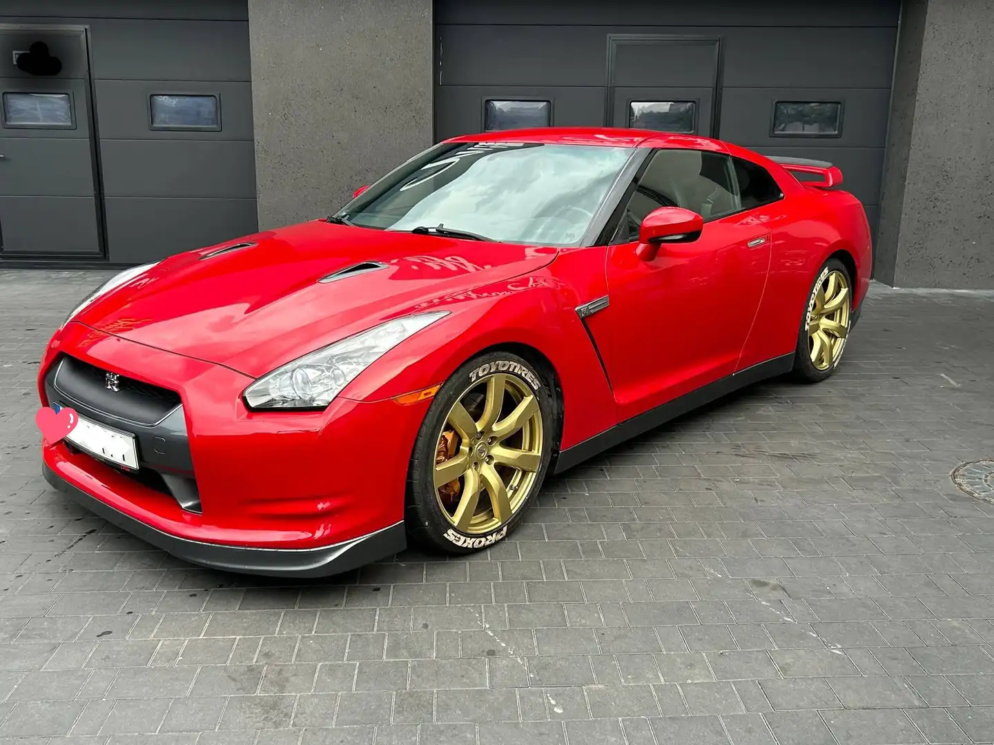 Nissan GT-R GT-R Black Edition Rot - 2