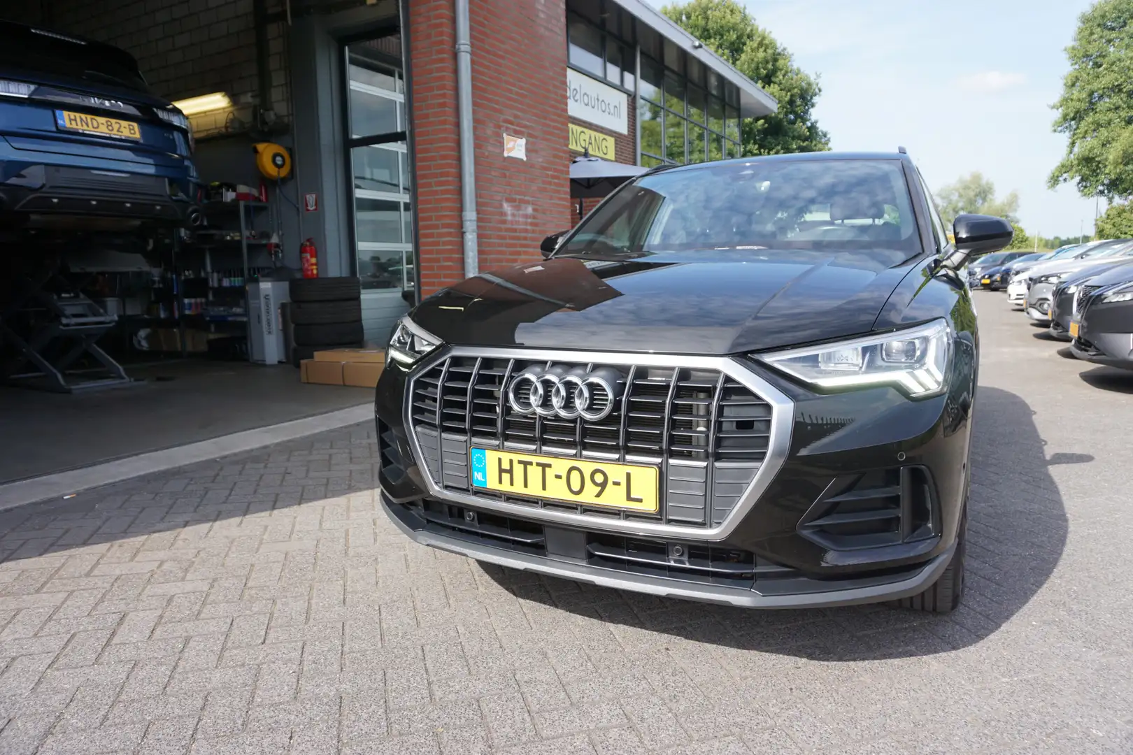 Audi Q3 45 TFSI E BUSINESS EDITION CAMERA SPORTSTOELEN ALC Zwart - 2