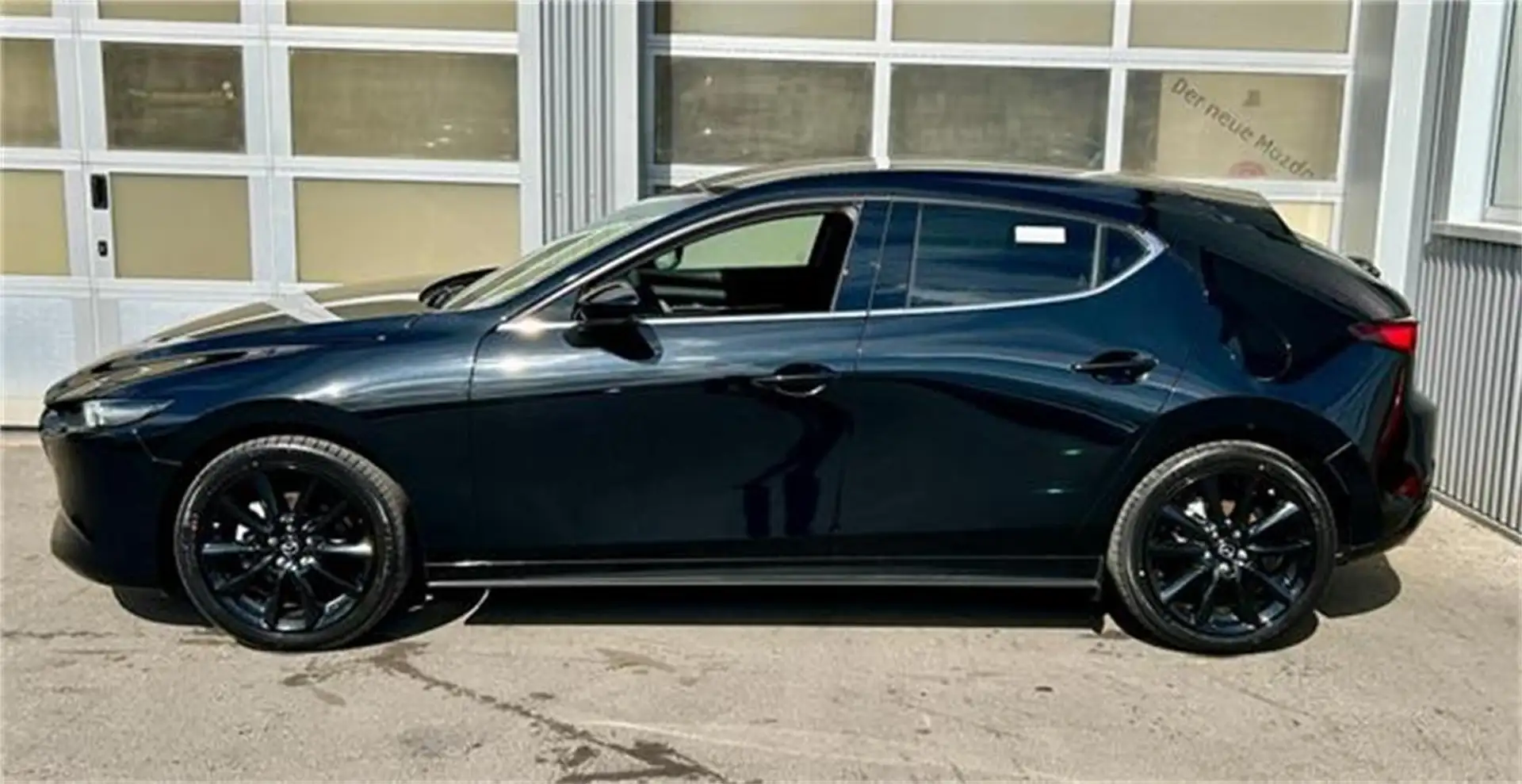 Mazda 3 e-Skyactiv-X186 Exclusive-Line Schwarz - 2