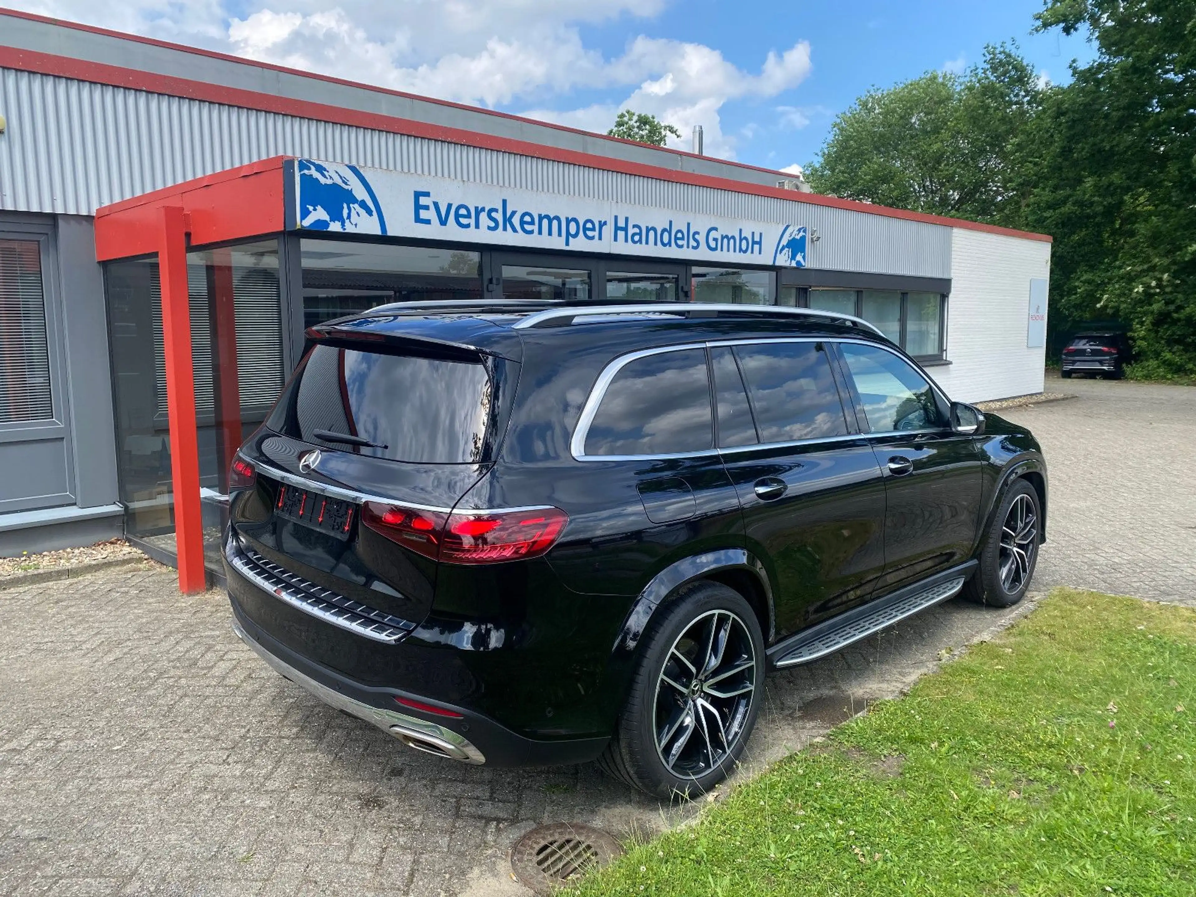 Mercedes-Benz GLS 580 GLS580 4M AMG Ultimate 3D Sound Fond TV 23Zol — photo 5