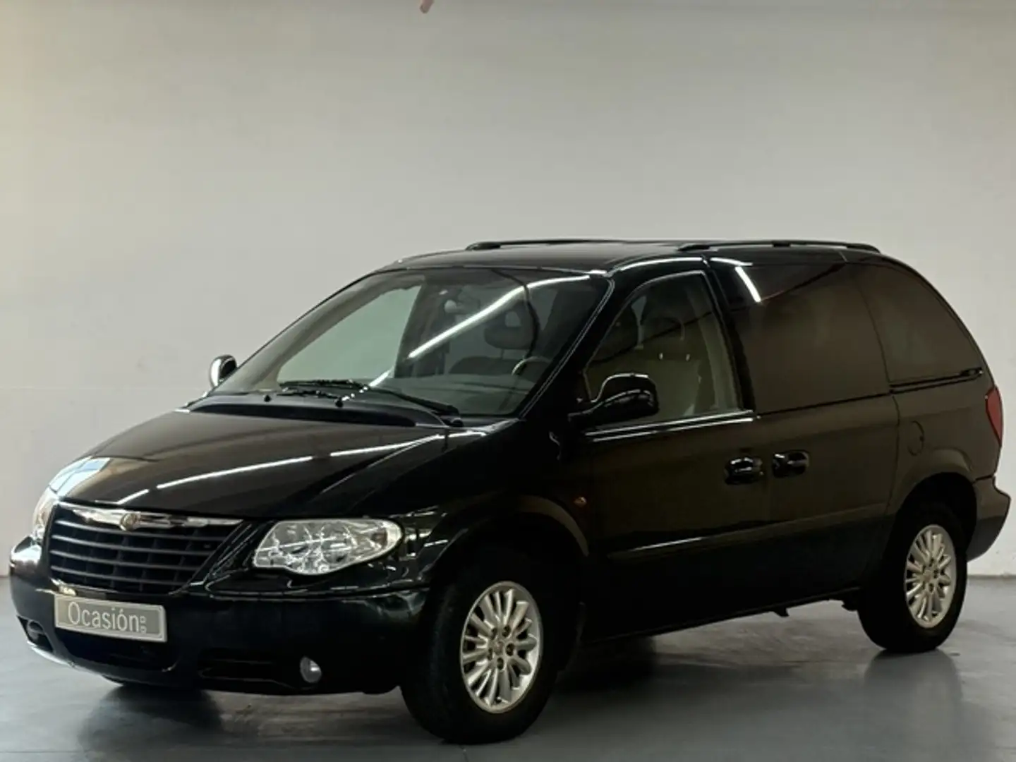 Chrysler Voyager 2.5CRD SE Czarny - 2