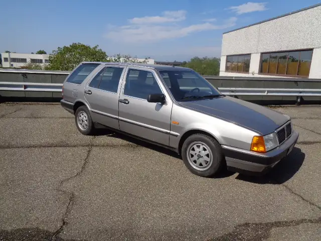 Lancia Thema Thema SW 2.4 tds