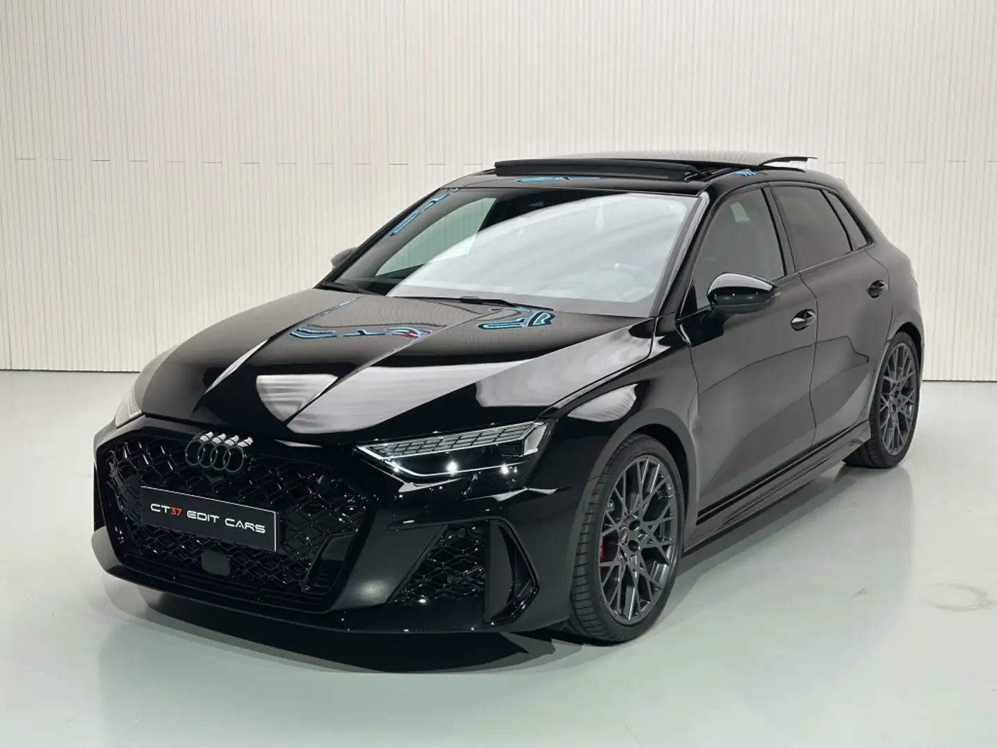Audi RS3 Sportback quattro S tronic Black - 1