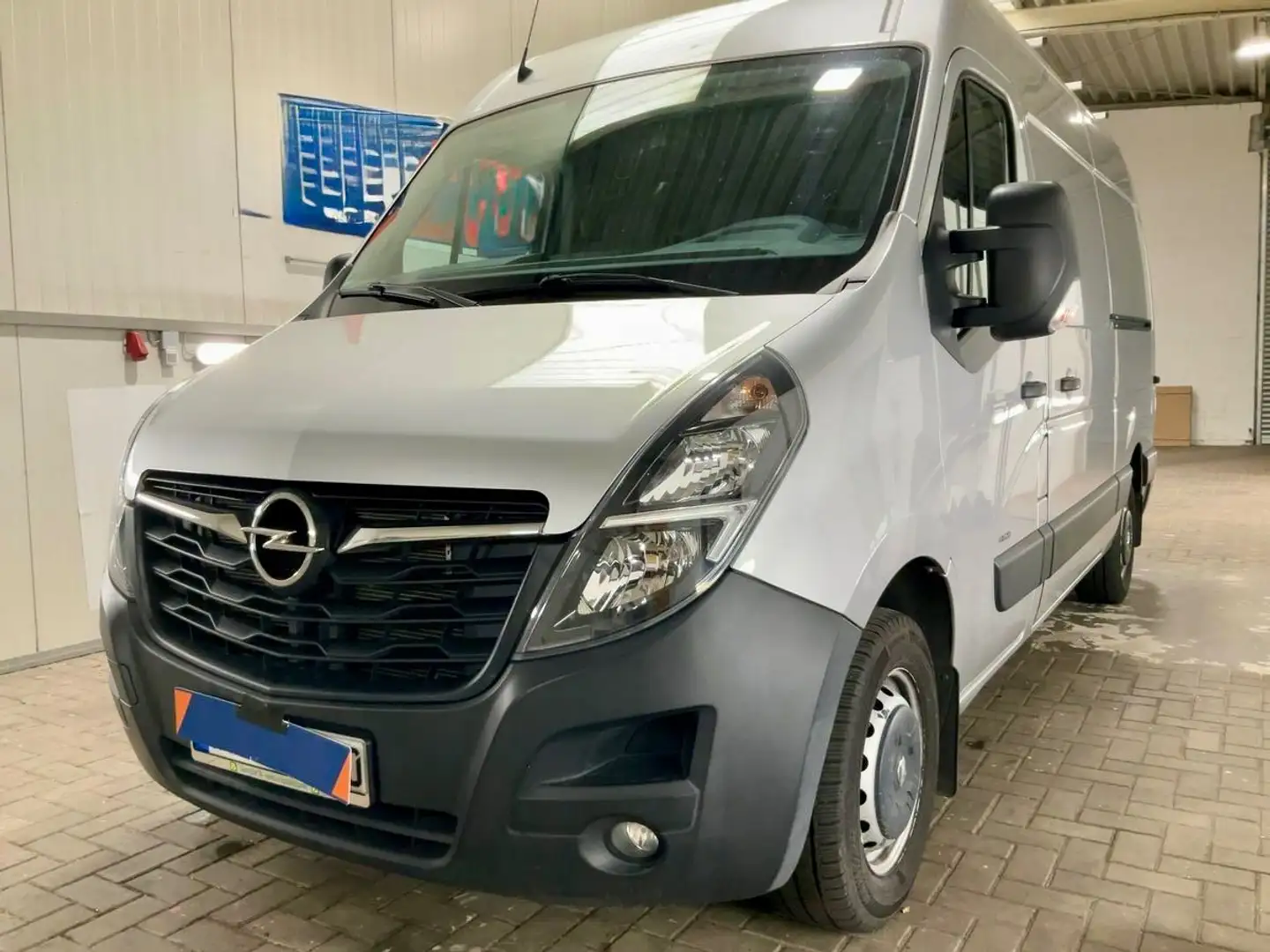 Opel Movano 2.3 D L2H2 3,5t AUTOMATIK KLIMA AHK CAM Silber - 2