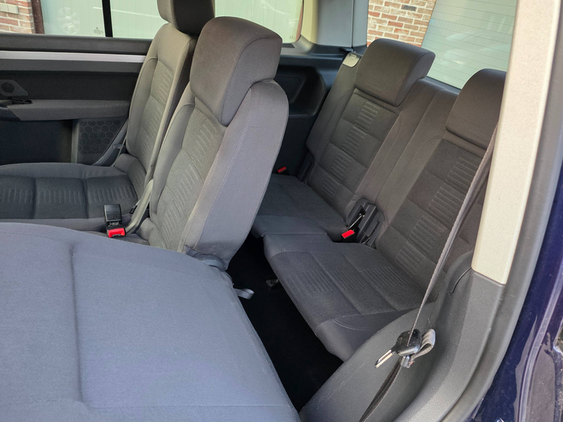 Volkswagen Touran 1.4 TSI — photo 11