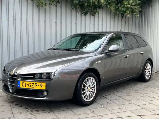Alfa Romeo 159 Sportwagon 1.8 mpi Business|Navigatie|Climate Cont