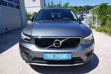 XC 40 D3 2WD Momentum
