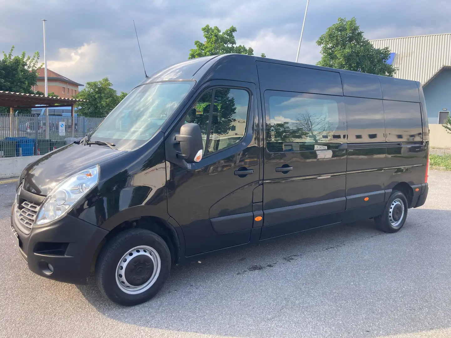 Renault Master 170 DCI - 7 POSTI - LONG Černá - 2
