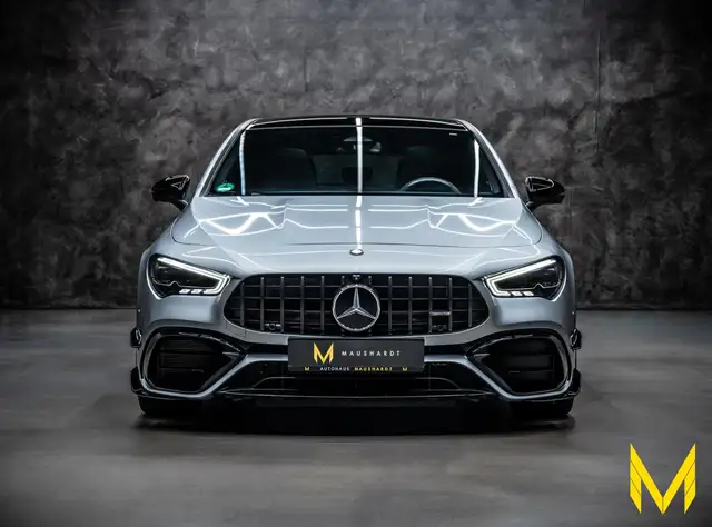 Mercedes-Benz Unknown Model view 2