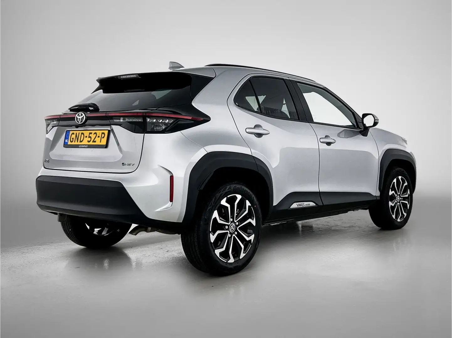 Toyota Yaris Cross 1.5 Hybrid 115 First Edition | Achteruitrijcamera Grau - 2