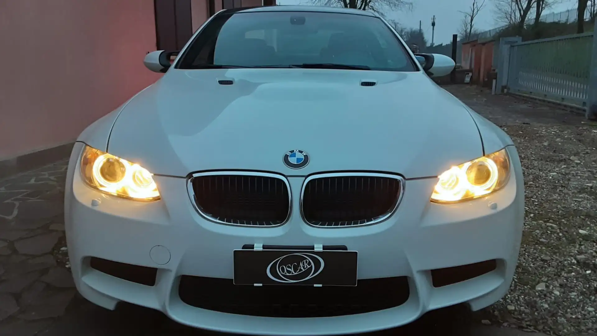 BMW M3 CONDIZIONI DA CONCORSO, MAI PISTA! DA COLLEZIONE Blanc - 1