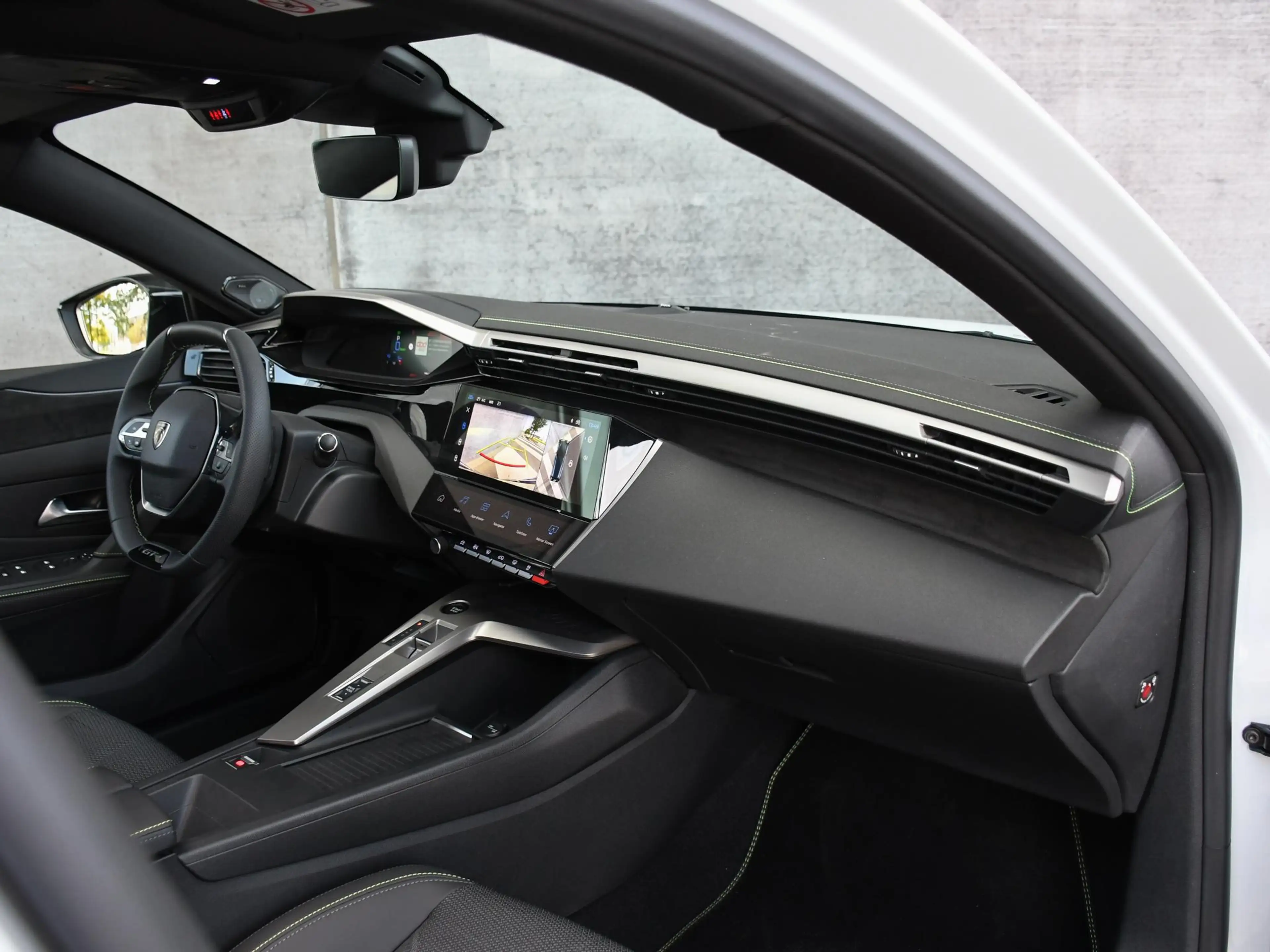 Peugeot 308 SW GT 1.6 Plug-in Hybrid 195pk Automaat PANO | FOC — photo 12