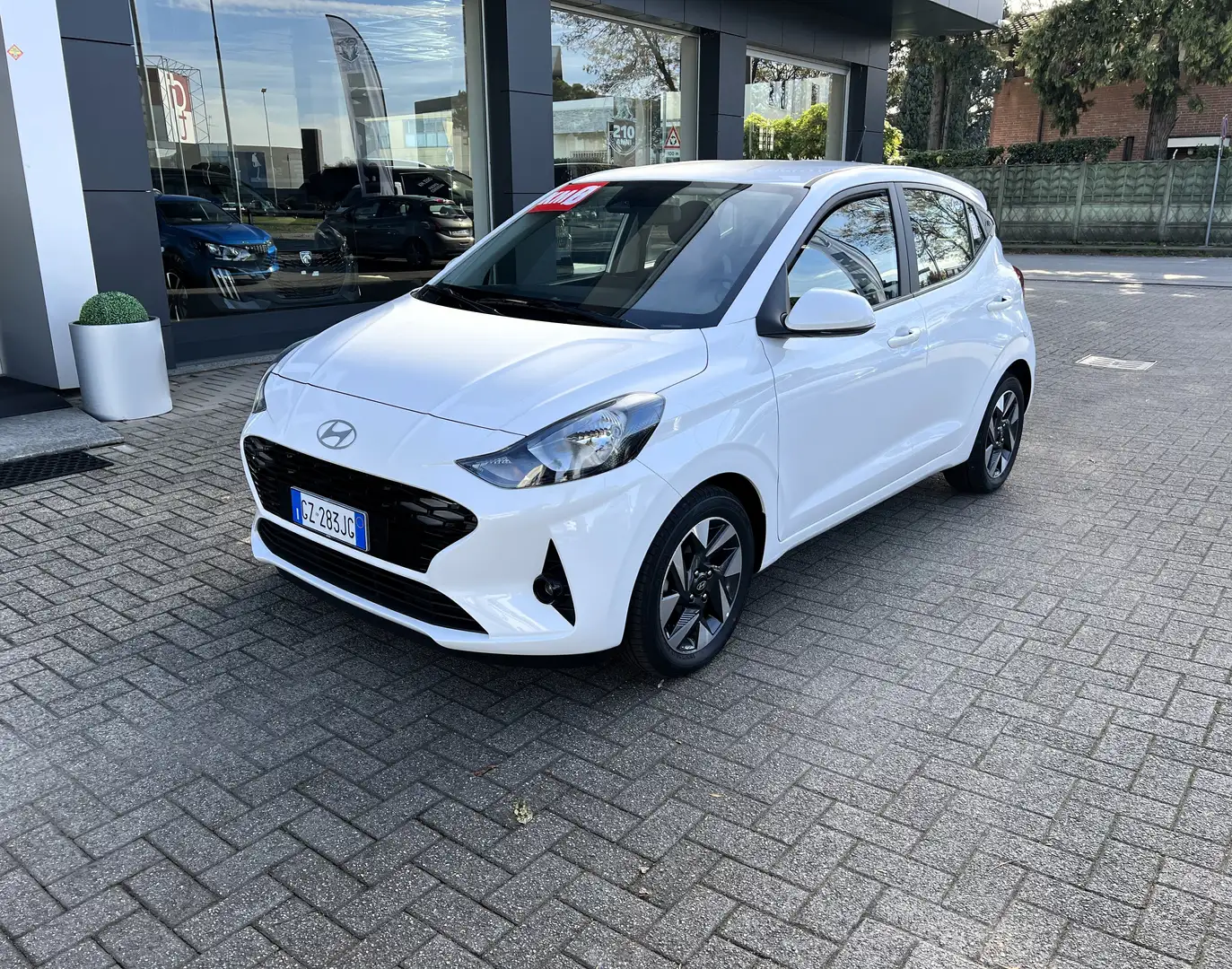 Hyundai i10 1.0 mpi Connectline 63cv Bianco - 1