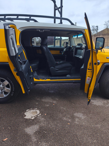 Toyota FJ Cruiser 2 RWD   2 ROUES MOTRICES