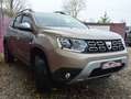 Dacia Duster 1.5dCi 4WD Prestige NAV CAM CLIM CRUIS 22.202KM Grau - thumbnail 2