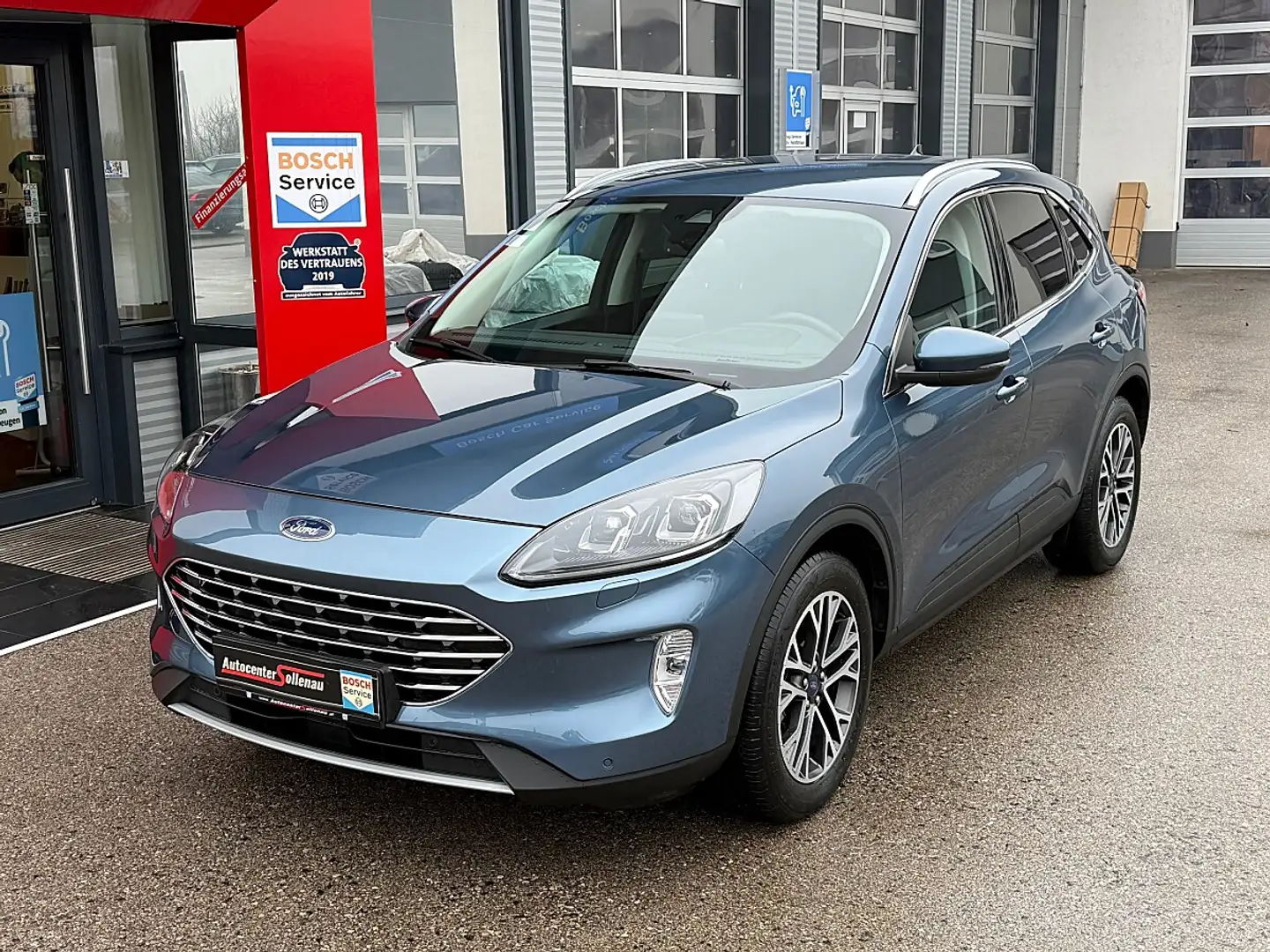 Ford Kuga 1,5 EcoBlue Titanium Aut. Blau - 2
