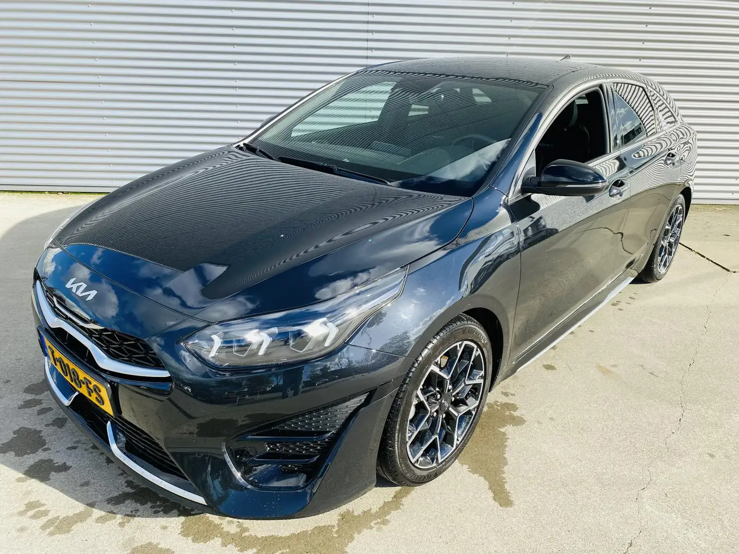 Kia ProCeed / pro_cee'd 1.5 T-GDi GT-Line Trekhaak | Clima | Cruise | Navi Zwart - 2