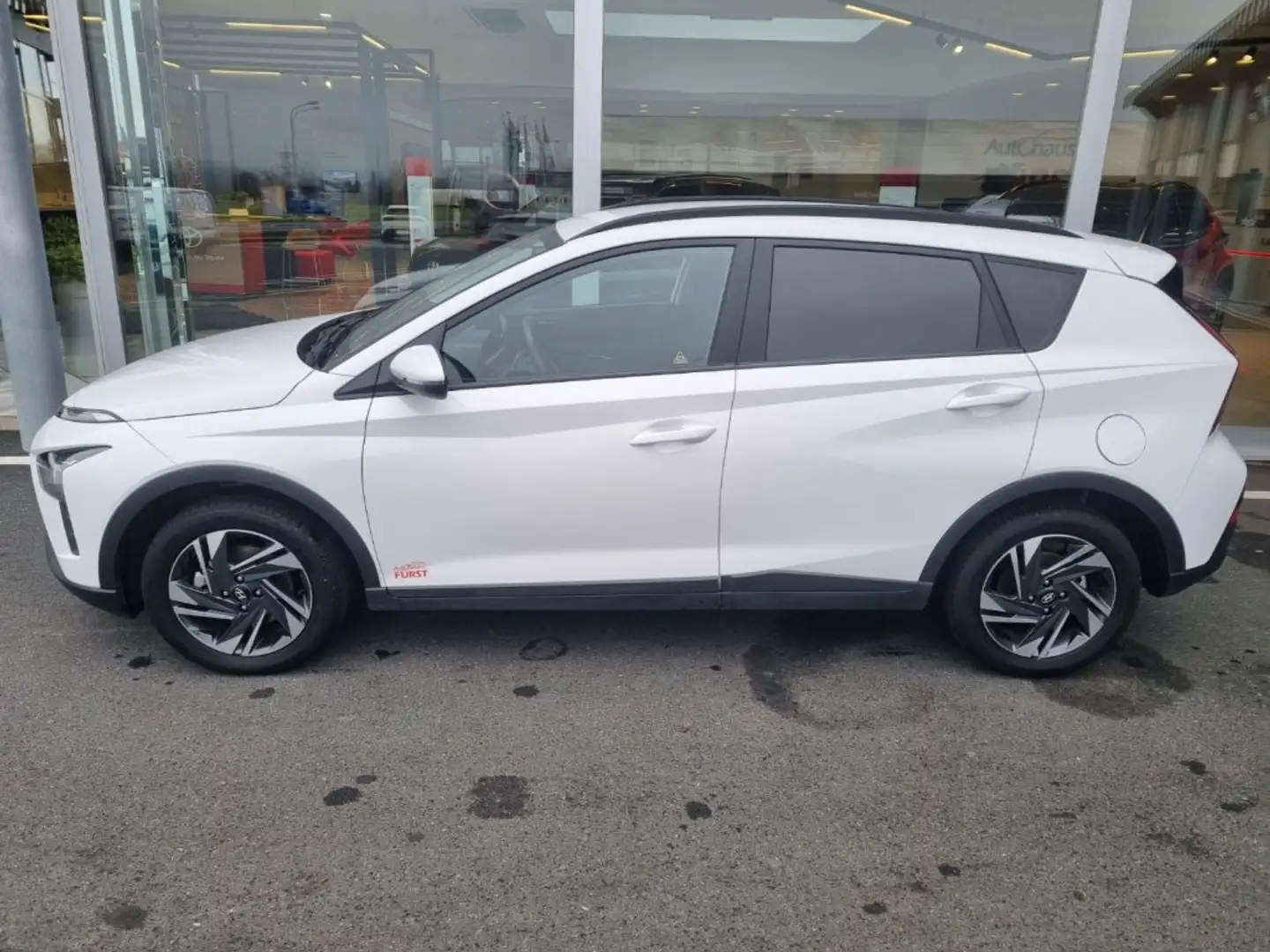 Hyundai BAYON i-Line Plus 1,0 T-GDi DCT y1bp3-O2 Weiß - 2
