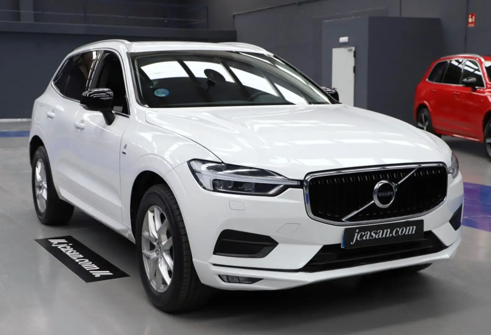 Volvo XC60 B4 Business Plus AWD Aut. Blanco - 2