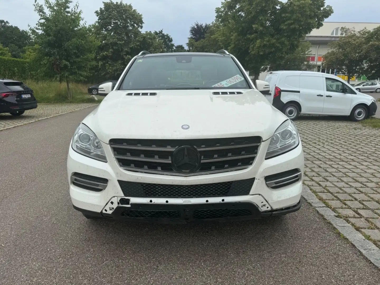 Mercedes-Benz ML 250 CDI BlueTec*4x4*Display*Navi*Euro 6* Weiß - 2