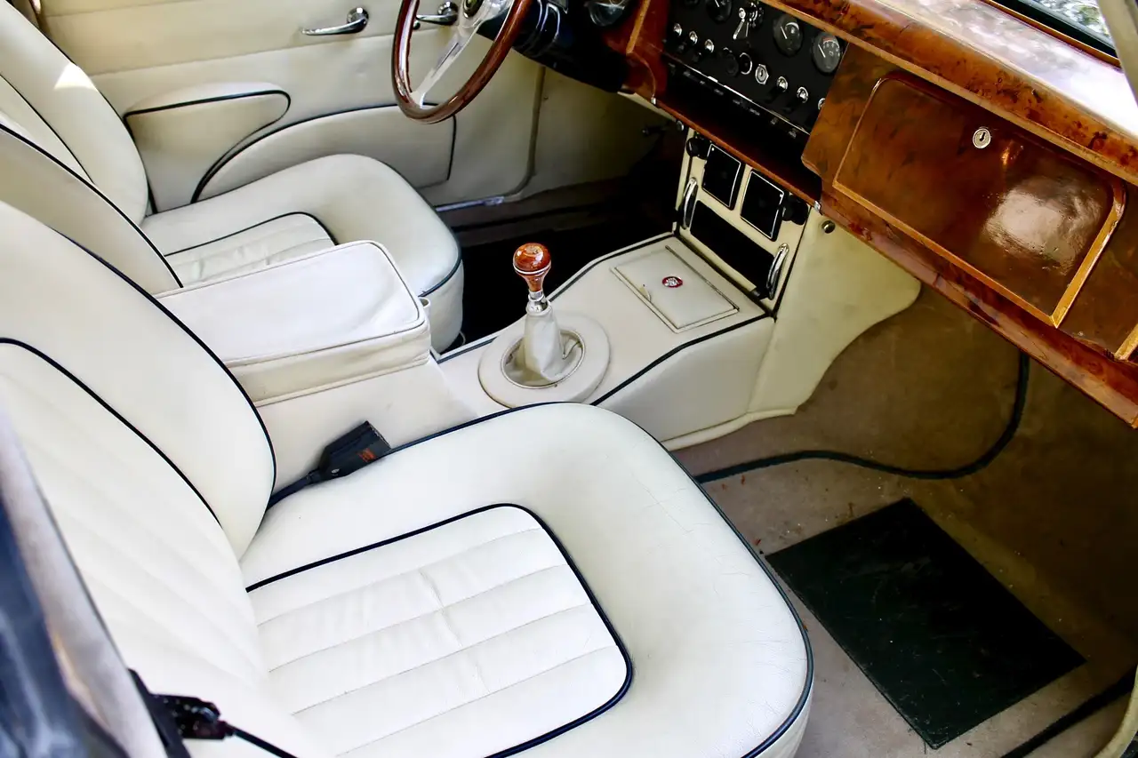 Jaguar MK II 3.8 Vicarage, foto 11