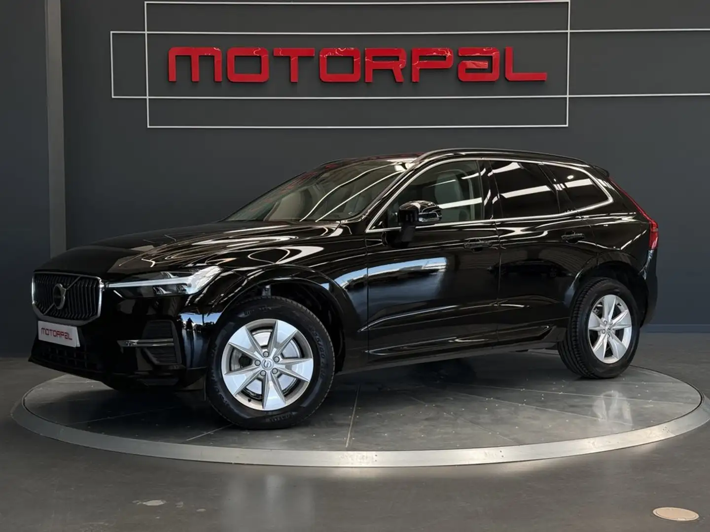 Volvo XC60 2.0 B4 D Core Auto Negro - 1