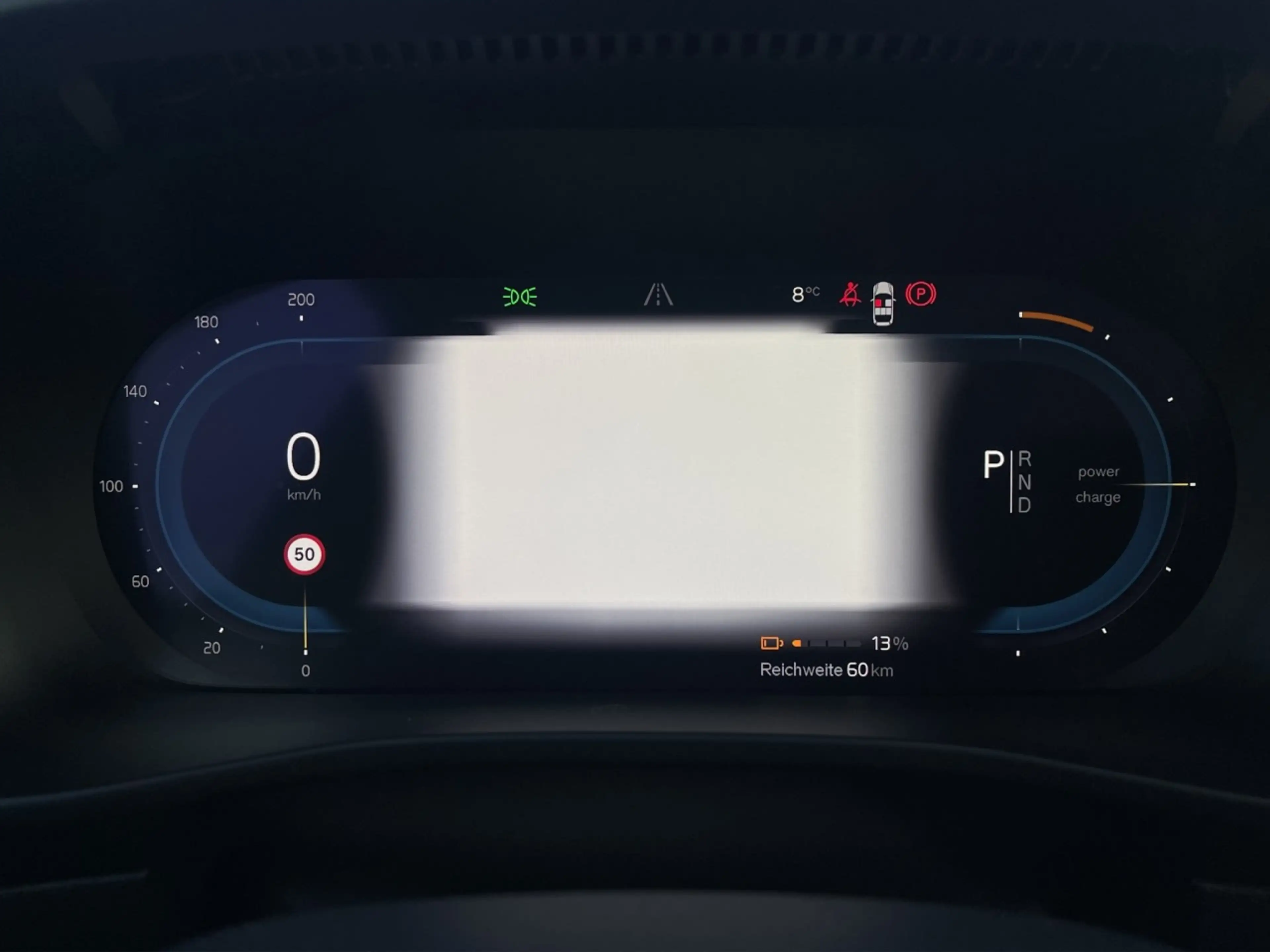 Volvo C40 Twin Electric Plus AWD/Navi/LED/Kam/Pano/GJR — photo 7