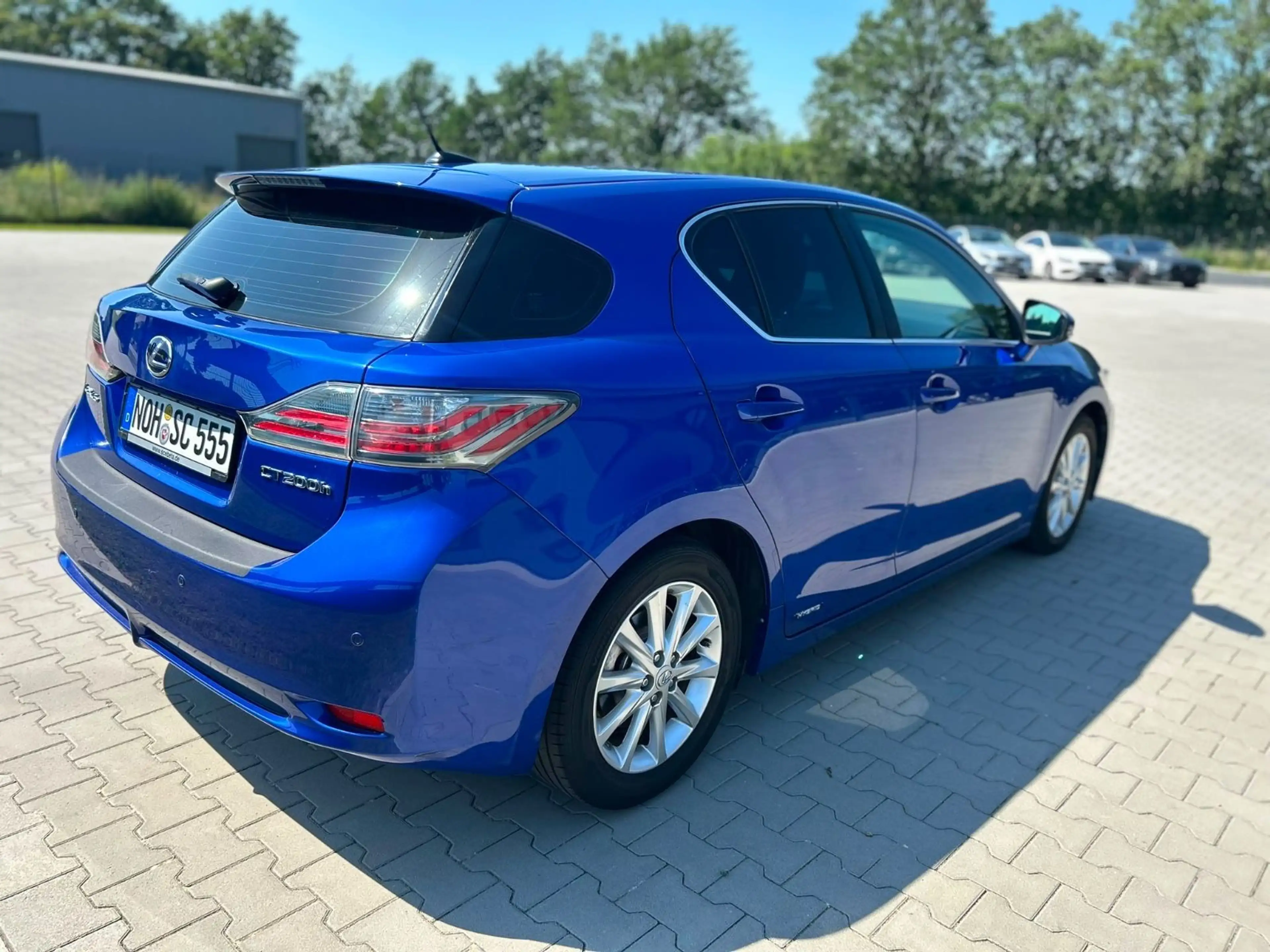 Lexus CT 200h Executive*Navi*Kam*Tempomat*Standheizung — photo 5