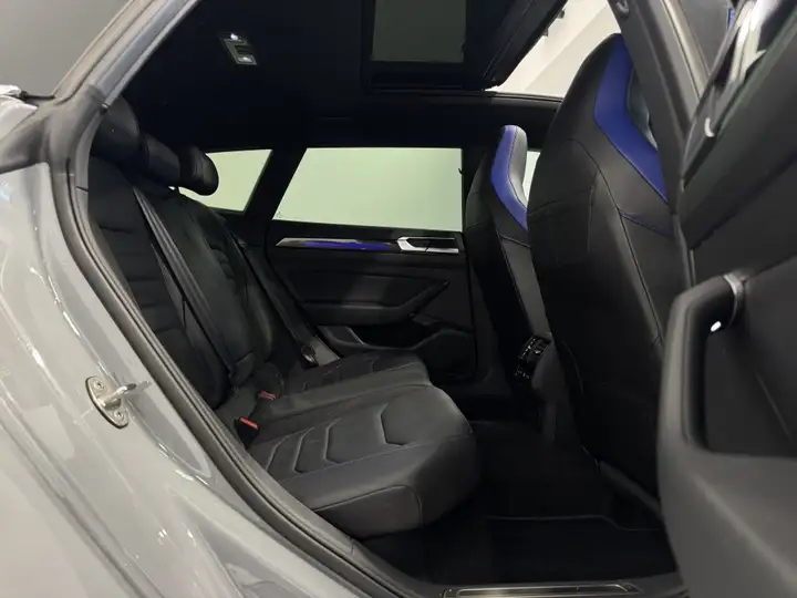 Volkswagen Arteon 2023, foto 35