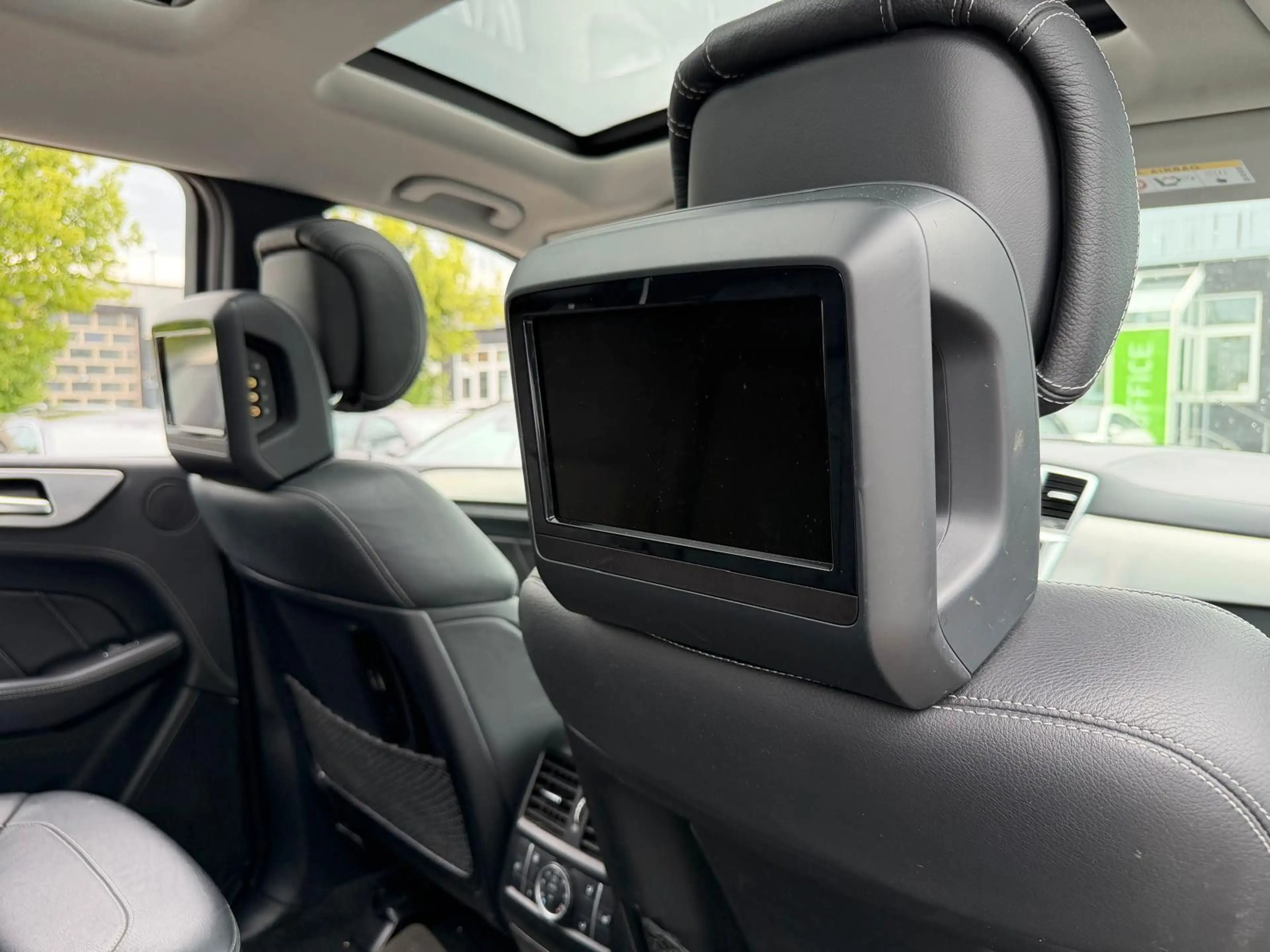 Mercedes-Benz GL 350 BT 4Matic*MAXIVOLL*2.HD*SCHECKHEFT — photo 12