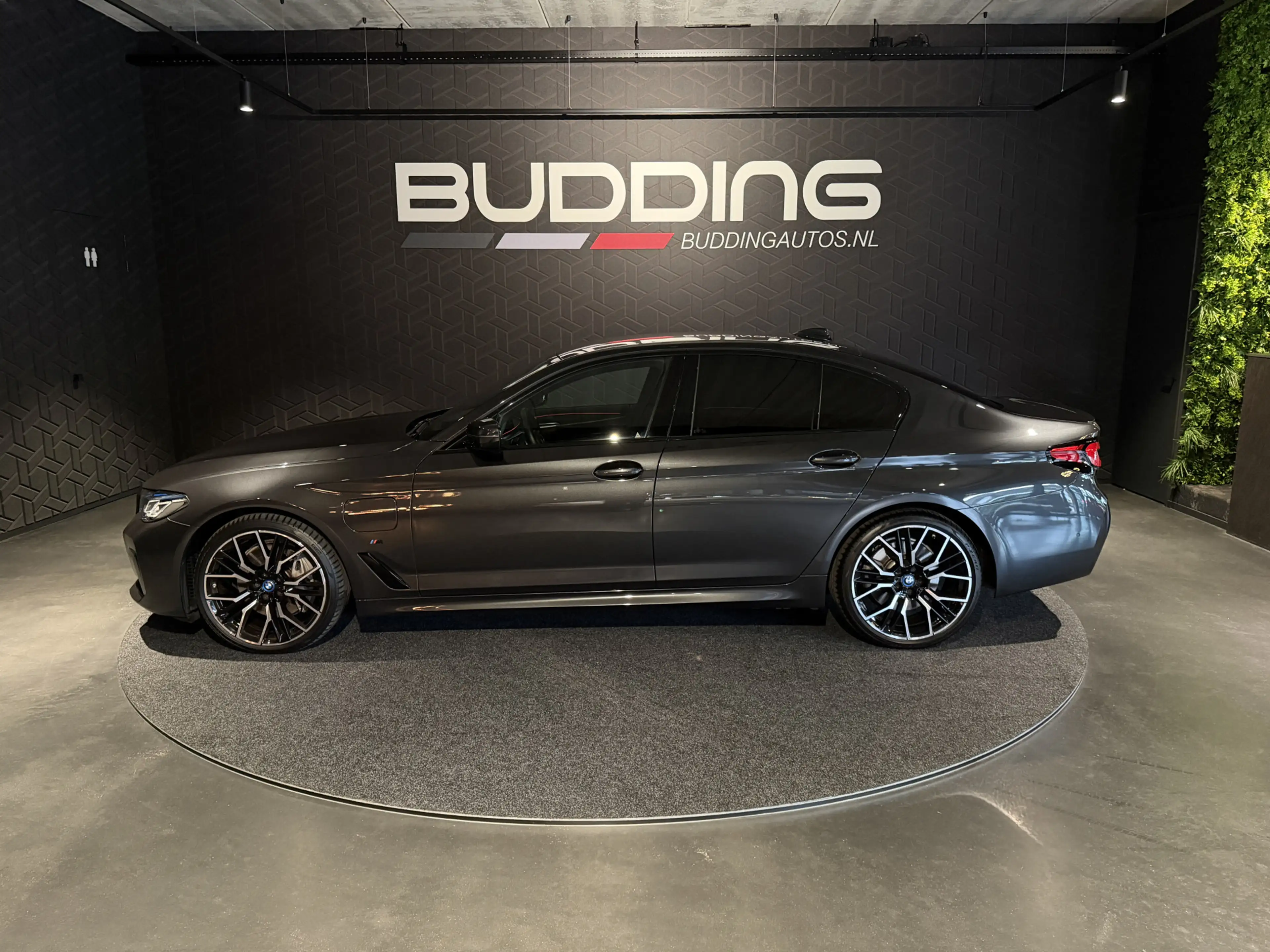 BMW 545 5-serie 545e xDrive Business Edition Plus M-paket| — photo 2