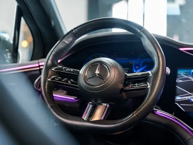 Mercedes-Benz EQS view 9