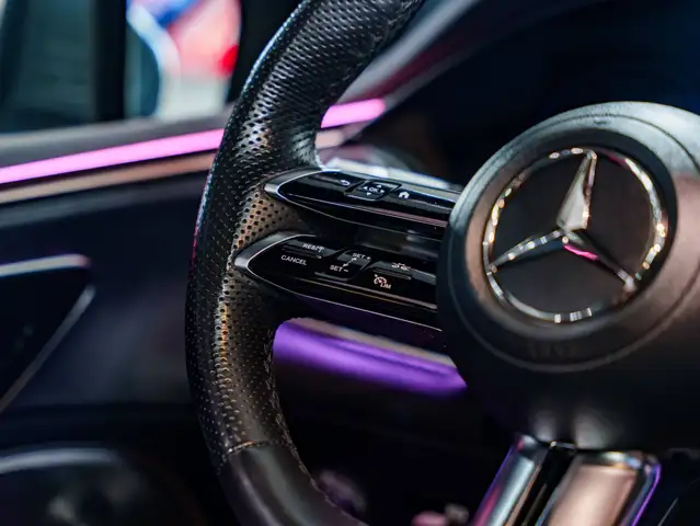 Mercedes-Benz EQS view 11