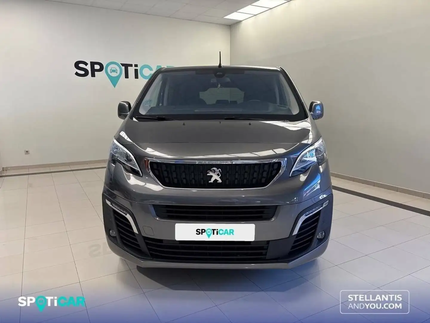 Peugeot Traveller BlueHDi 145 S&S 6V MAN Standard Active Grijs - 2