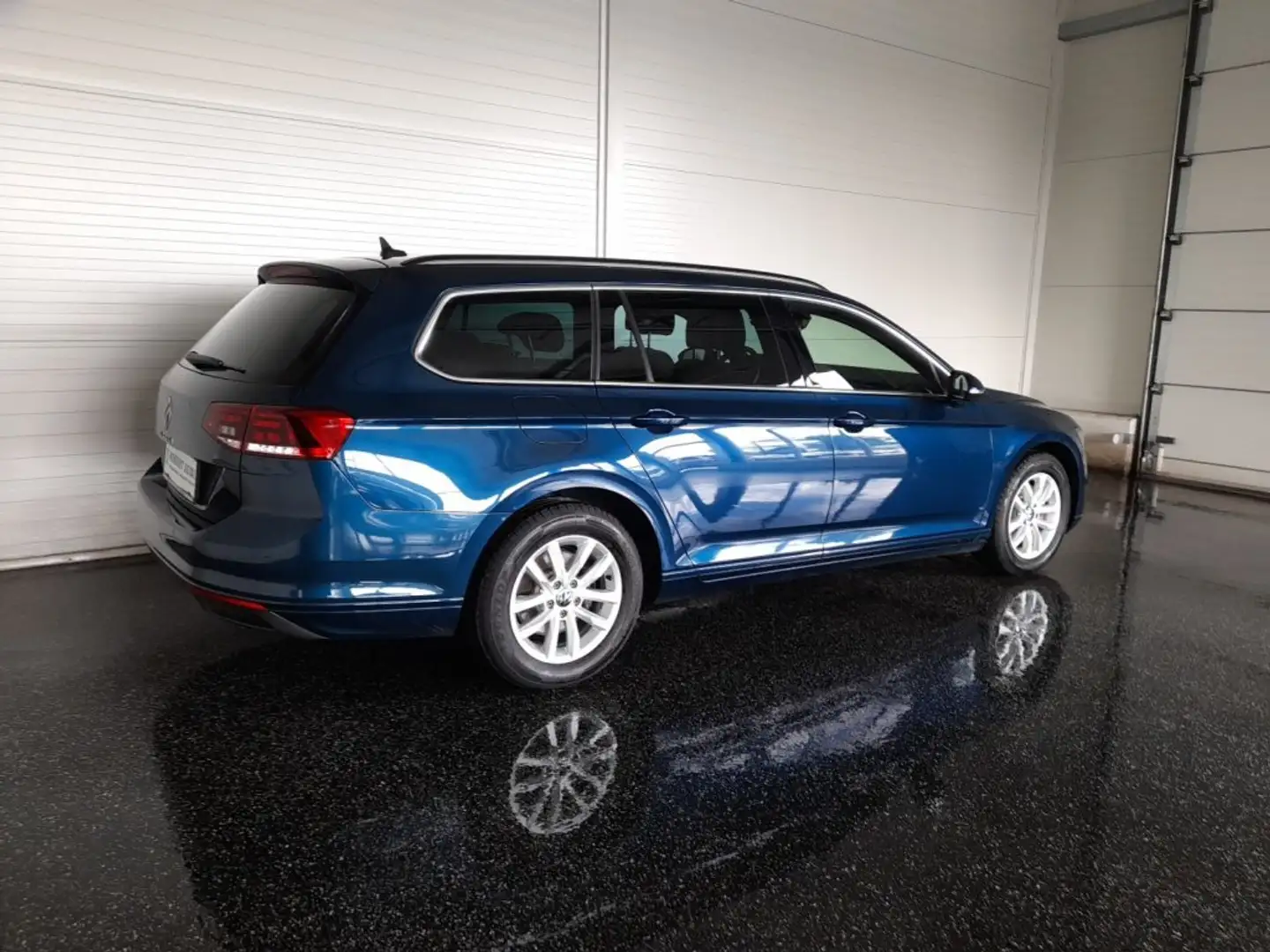 Volkswagen Passat Variant BUSINESS 2,0 TDI DSG *VOLL-LED MIT FLA / NAVI / AHV & KAMERA / ACC / DACHHIMMEL SCHWARZ / SPORT MASSAGESITZ* Blau - 2
