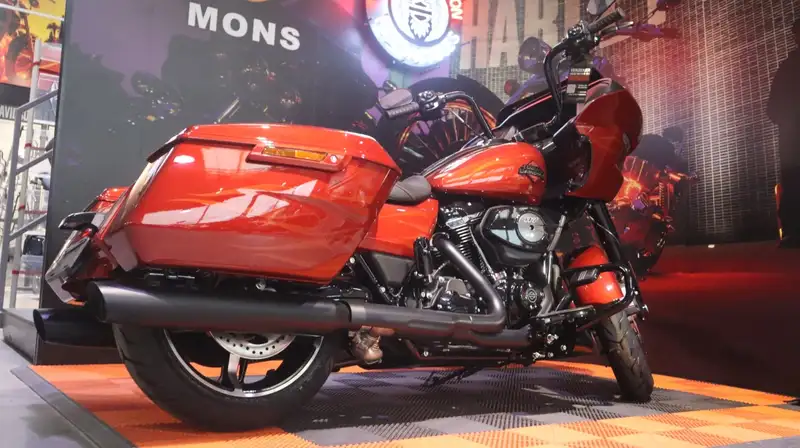 Harley-Davidson Tour Glide - foto 5