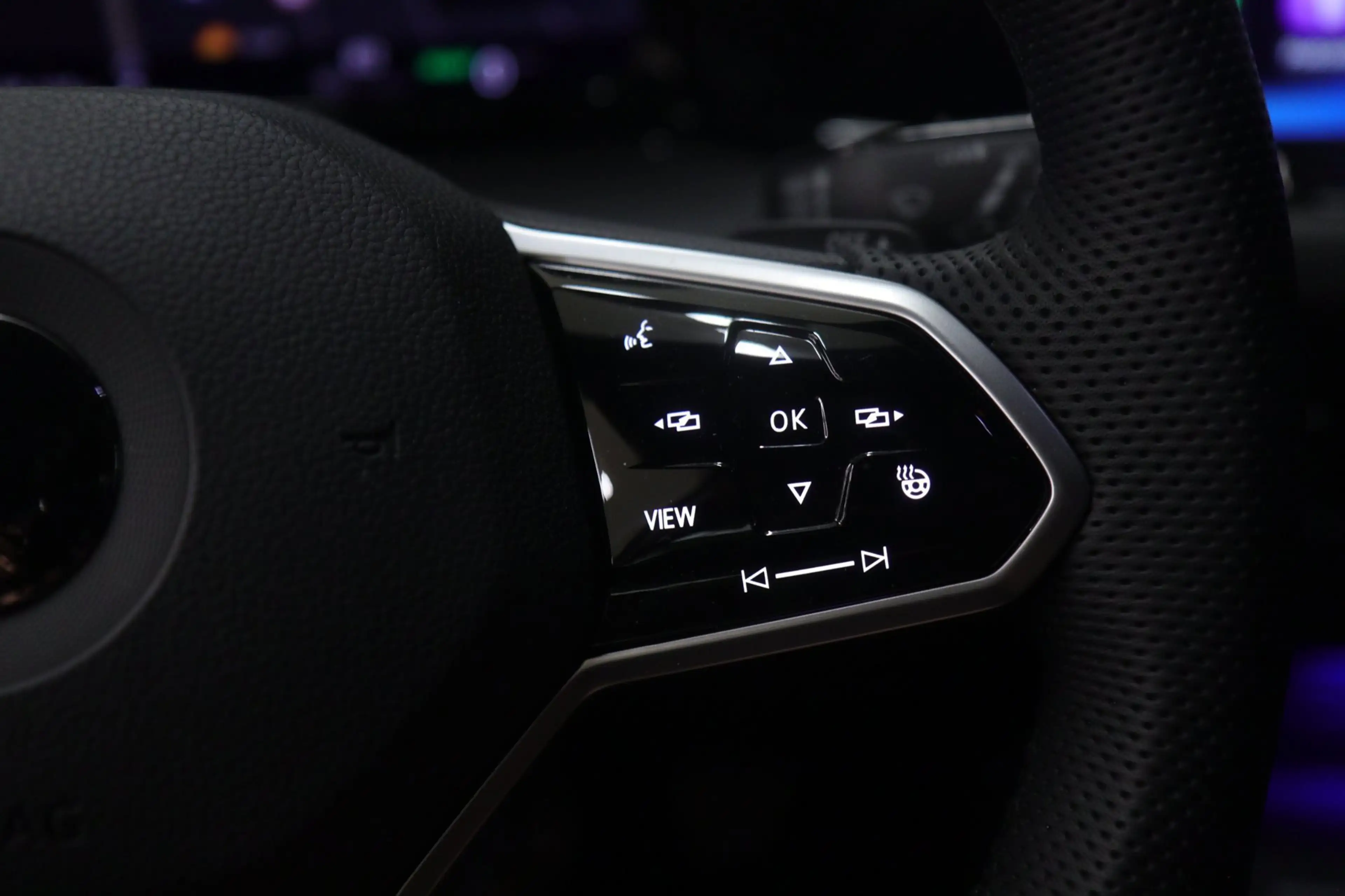 Volkswagen Golf GTE 1.4 eHybrid BLACKSTYLE/PANO/CARPLAY/SFEERVER/VOL — photo 18