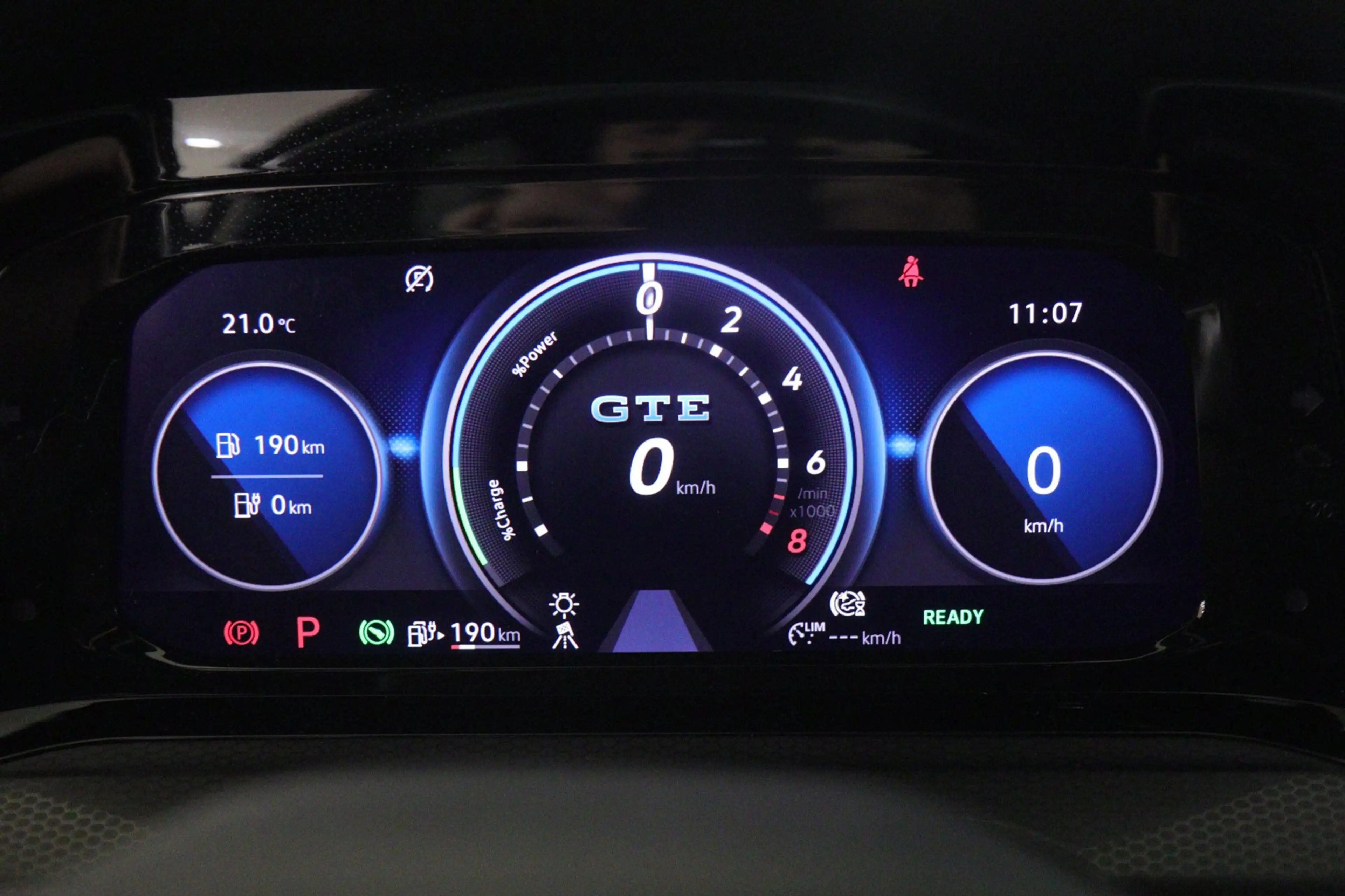 Volkswagen Golf GTE 1.4 eHybrid BLACKSTYLE/PANO/CARPLAY/SFEERVER/VOL — photo 20