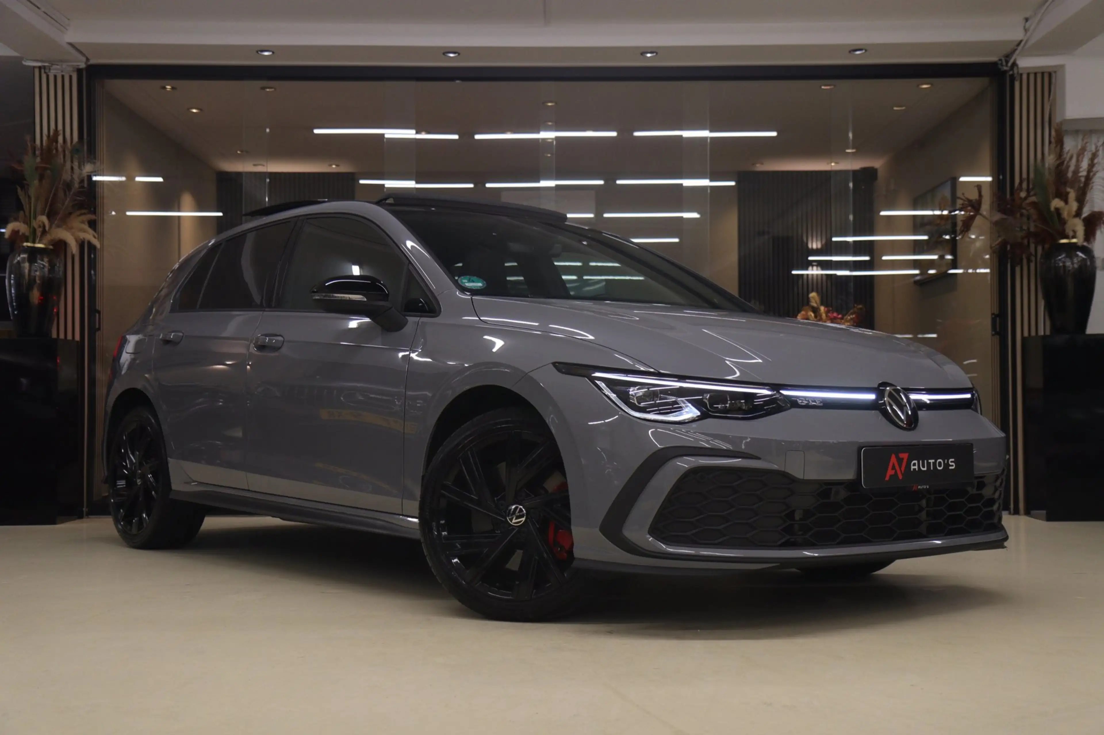 Volkswagen Golf GTE 1.4 eHybrid BLACKSTYLE/PANO/CARPLAY/SFEERVER/VOL — photo 3