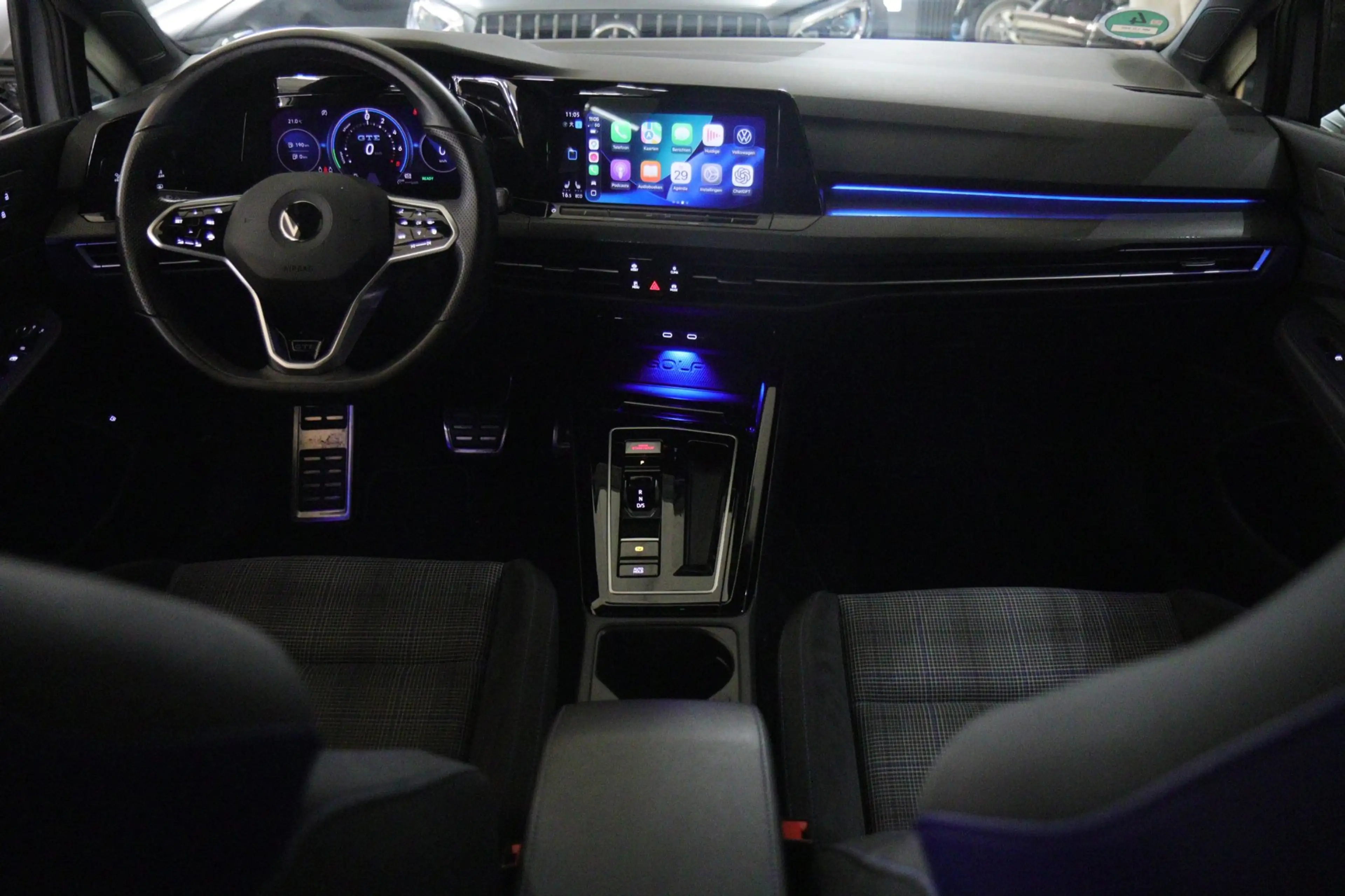 Volkswagen Golf GTE 1.4 eHybrid BLACKSTYLE/PANO/CARPLAY/SFEERVER/VOL — photo 8